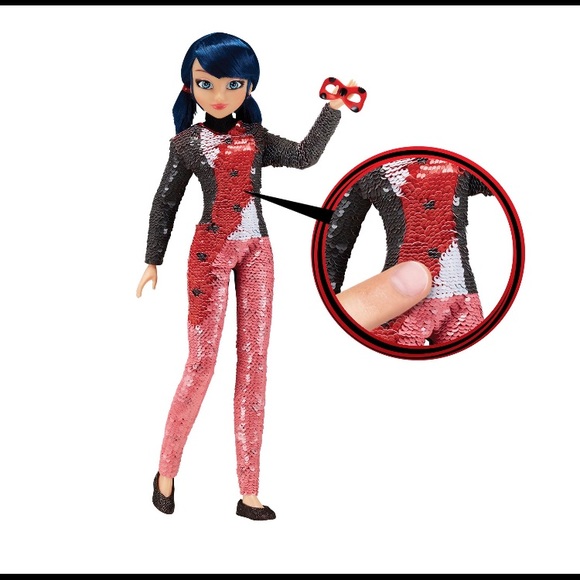 Miraculous “Fashion Flip” Marinette To Ladybug Fashion Doll ~ NEW - Picture 7 of 9